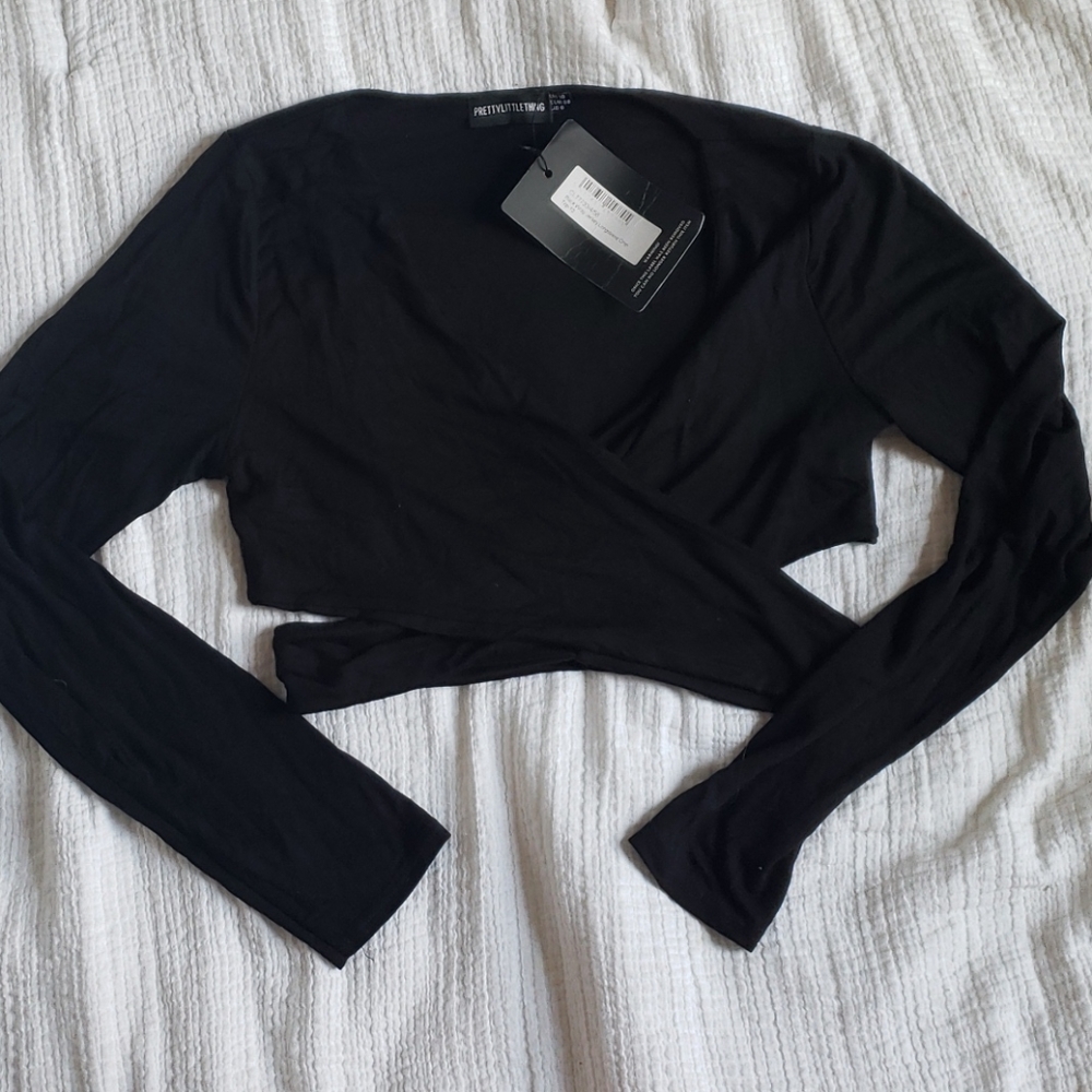 Long sleeve wrap crop top